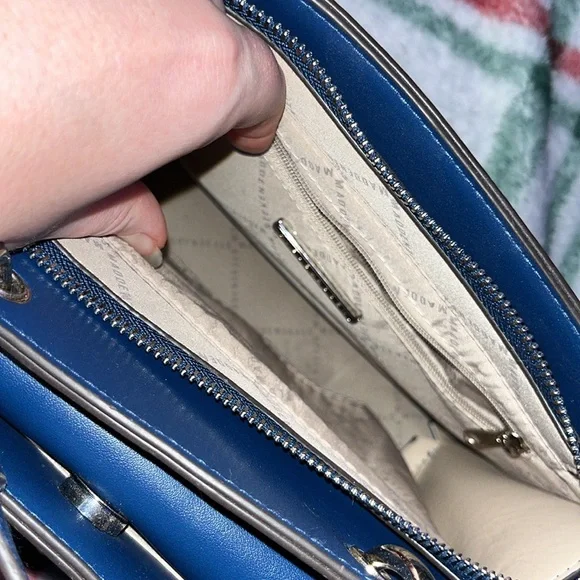 Steve Madden Blue Crossbody Bag - Picture 7 of 7